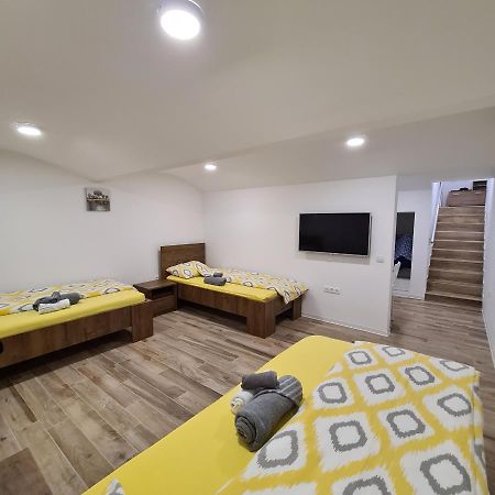 Apartment Dinlux 마리보르 외부 사진