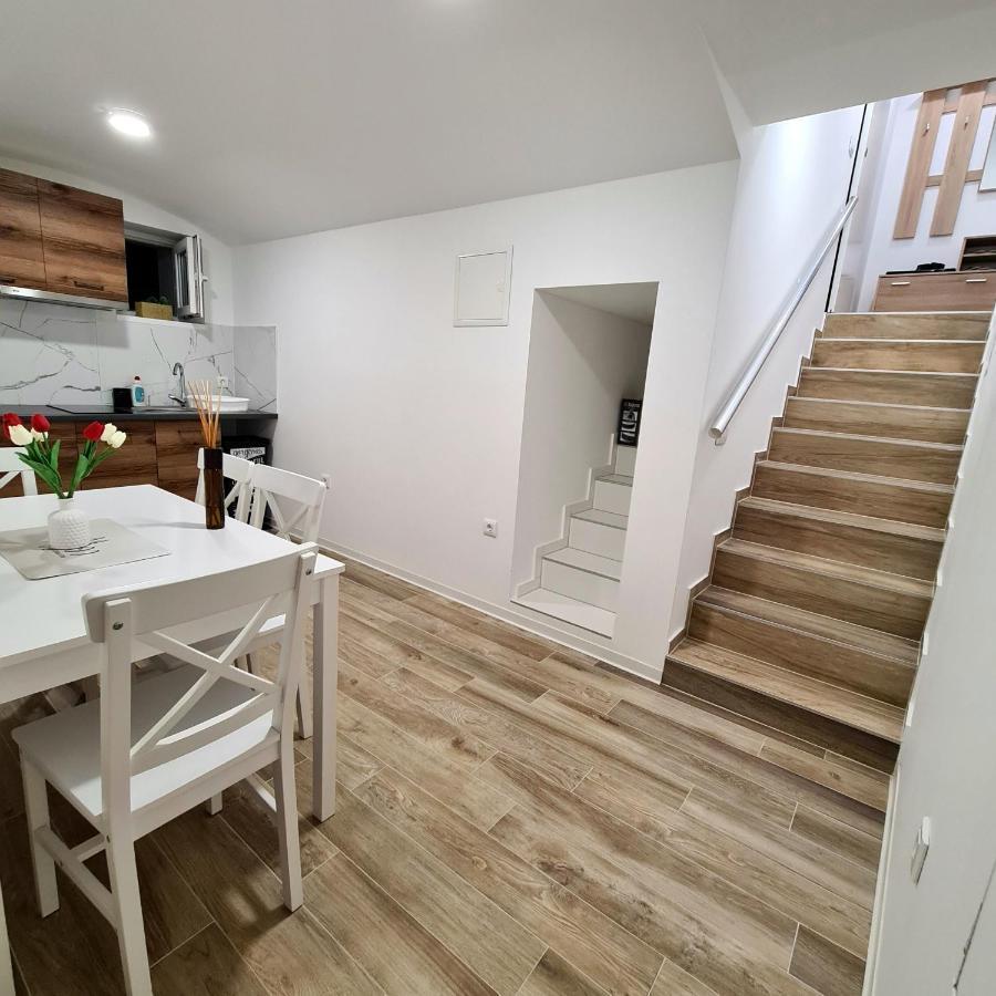 Apartment Dinlux 마리보르 외부 사진
